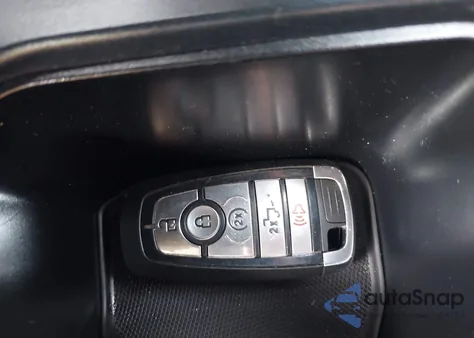 2023 Ford F-150 Lariat z USA, uszkodzony, nr VIN 1FTFW1EDXPFA12657